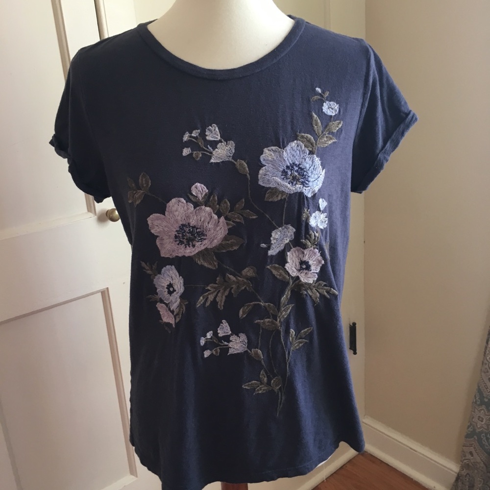 AEO soft & Lovely T-shirt